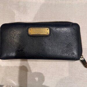 Marc Jacobs wallet
